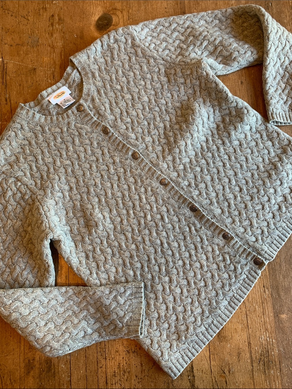 Vintage Classic Gray Cable-Knit Button Cardigan Sweater